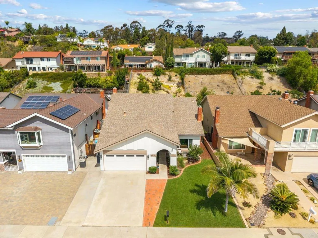 https://cdn.realtyfeed.com/cdn/127/307079664/48449745a108ae96aef1239862b05d05.webp