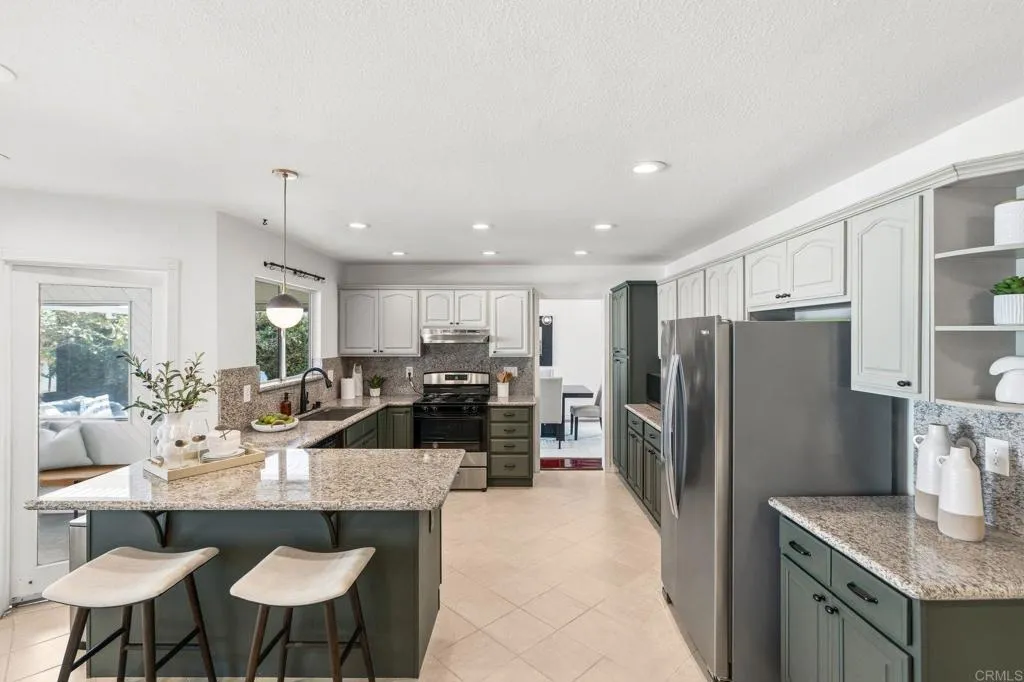https://cdn.realtyfeed.com/cdn/127/307079664/593150e05366d0f76613b5e6219ef015.webp
