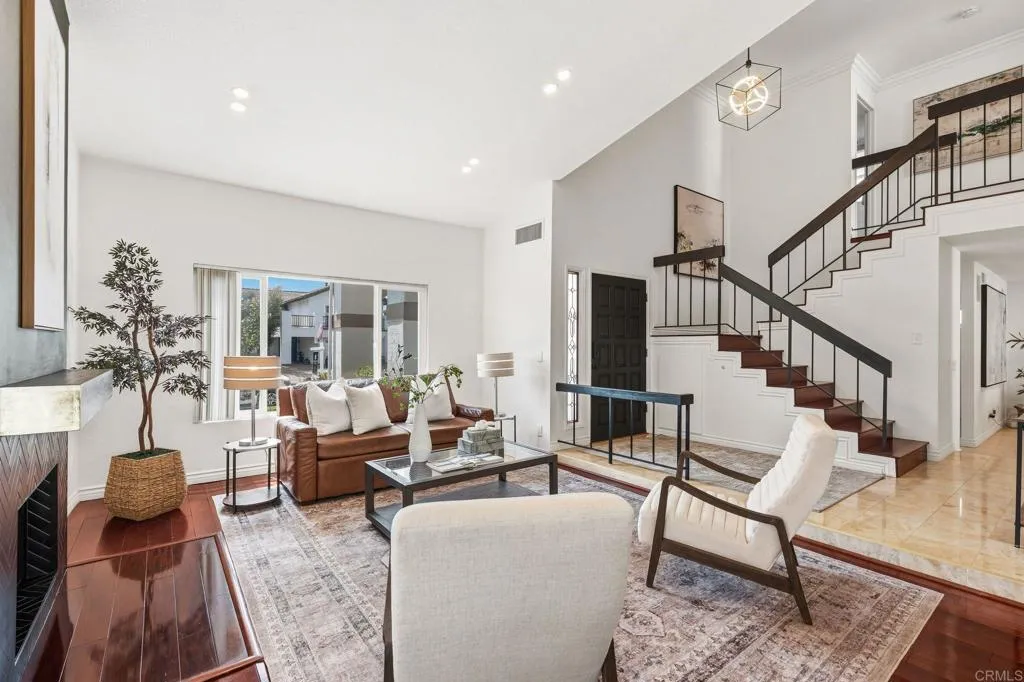 https://cdn.realtyfeed.com/cdn/127/307079664/988ceacd445659466d98acce21170631.webp