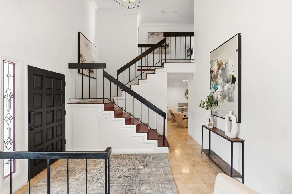 https://cdn.realtyfeed.com/cdn/127/307079664/9c6d9ed683e7a3bce89c8fc602504b45.webp