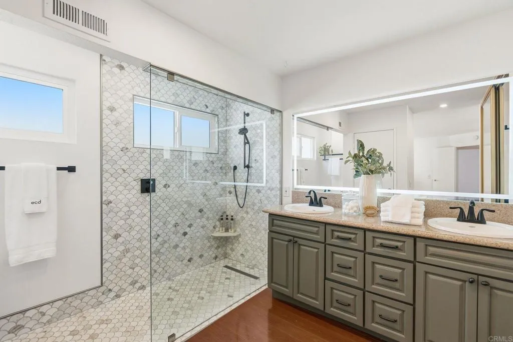 https://cdn.realtyfeed.com/cdn/127/307079664/9fe32bb5fd508f4e523dd5b96859516a.webp