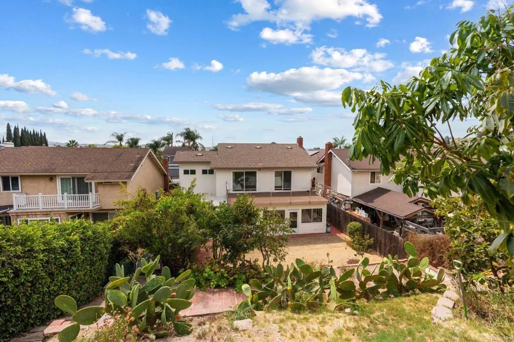 https://cdn.realtyfeed.com/cdn/127/307079664/e1554ece2220aee793665793f4b7c608.webp