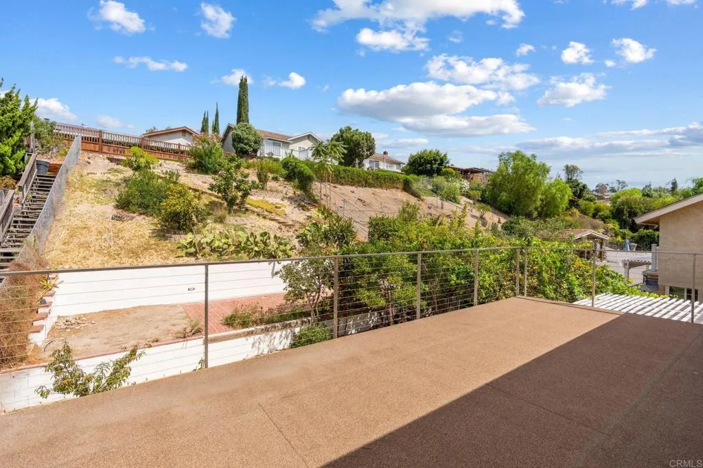 https://cdn.realtyfeed.com/cdn/127/307079664/e80e1af83cabb919cf9dd6edef783f6c.webp