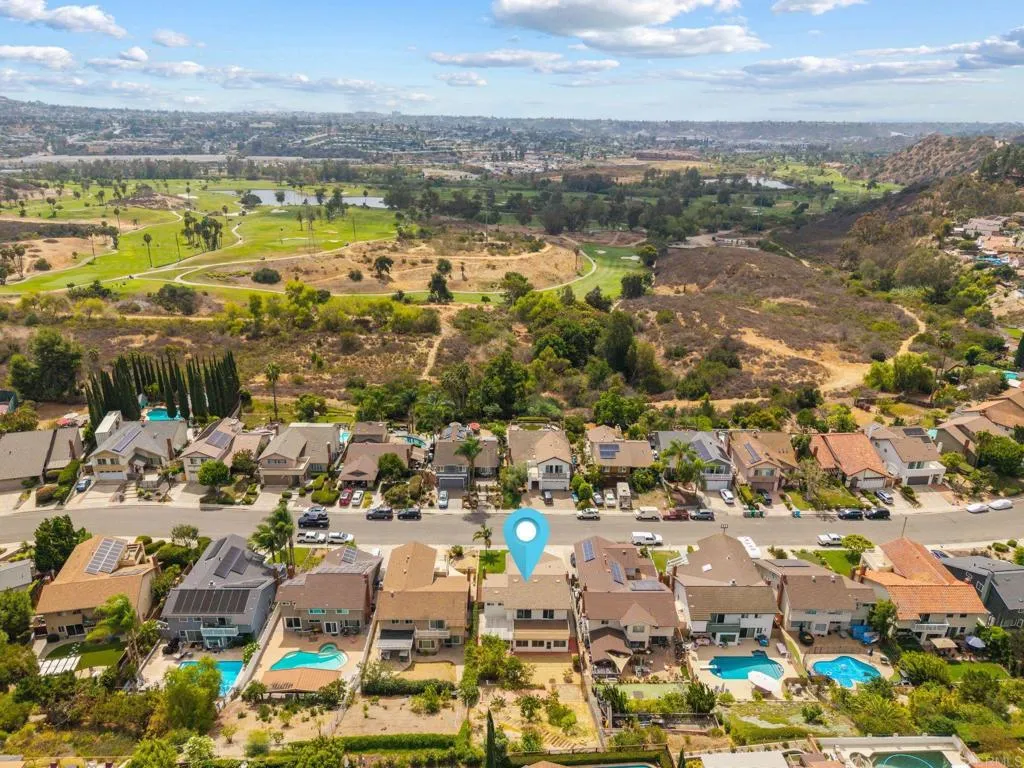https://cdn.realtyfeed.com/cdn/127/307079664/f6a6ca3d2127ad28886de8a5ee1bc734.webp
