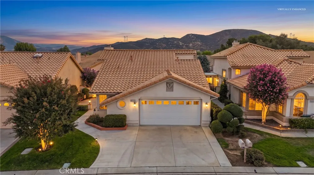 Banning, CA 92220