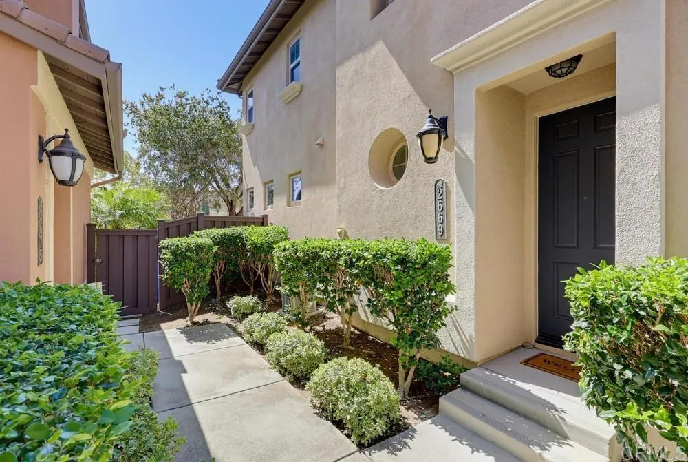 https://cdn.realtyfeed.com/cdn/127/307079813/2091c2ad030b1af9567d0a47ccf9bf1f.webp