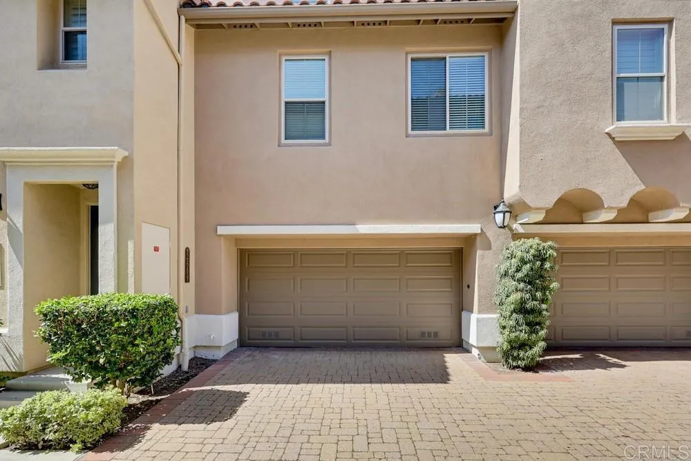 https://cdn.realtyfeed.com/cdn/127/307079813/2b4bf0b08042394adf2d27fa4fd515a7.webp