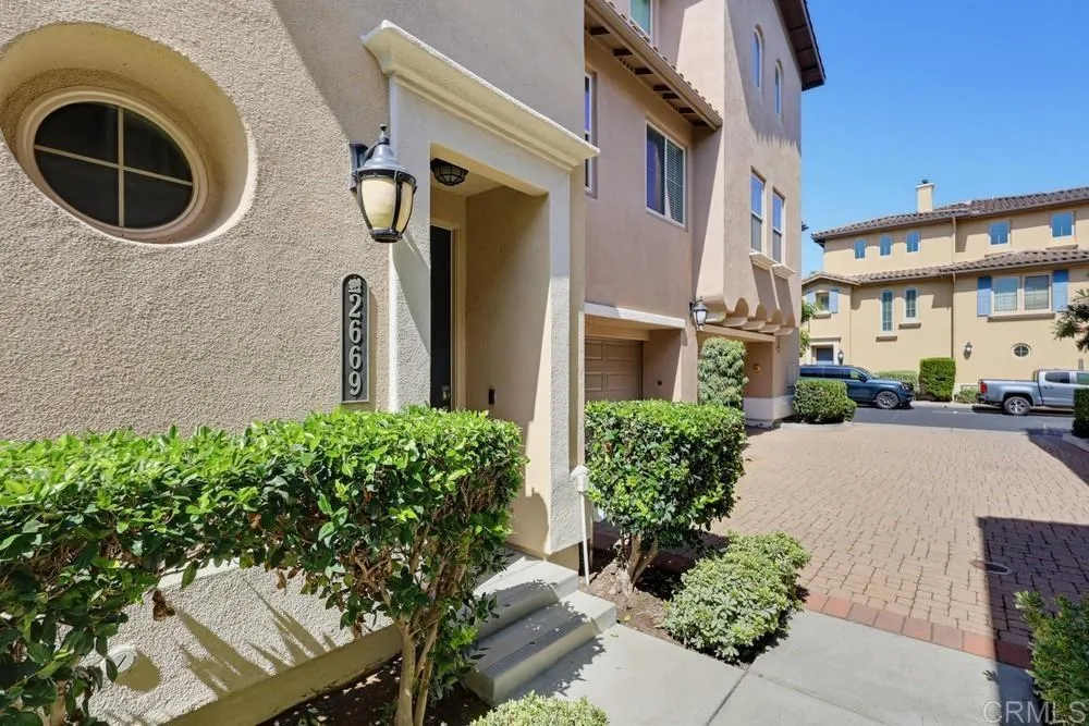 https://cdn.realtyfeed.com/cdn/127/307079813/9f1bdc8b8ce31ce64aee22e8949d40c5.webp