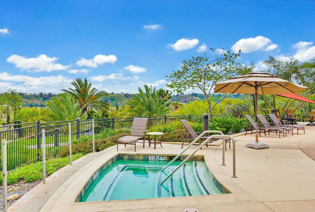 https://cdn.realtyfeed.com/cdn/127/307079813/c40f3ce8b6229d2ca959473f19d47c69.webp