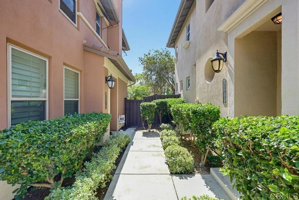 https://cdn.realtyfeed.com/cdn/127/307079813/d7f7a8a60c93b3220245e02c9a68b4d4.webp