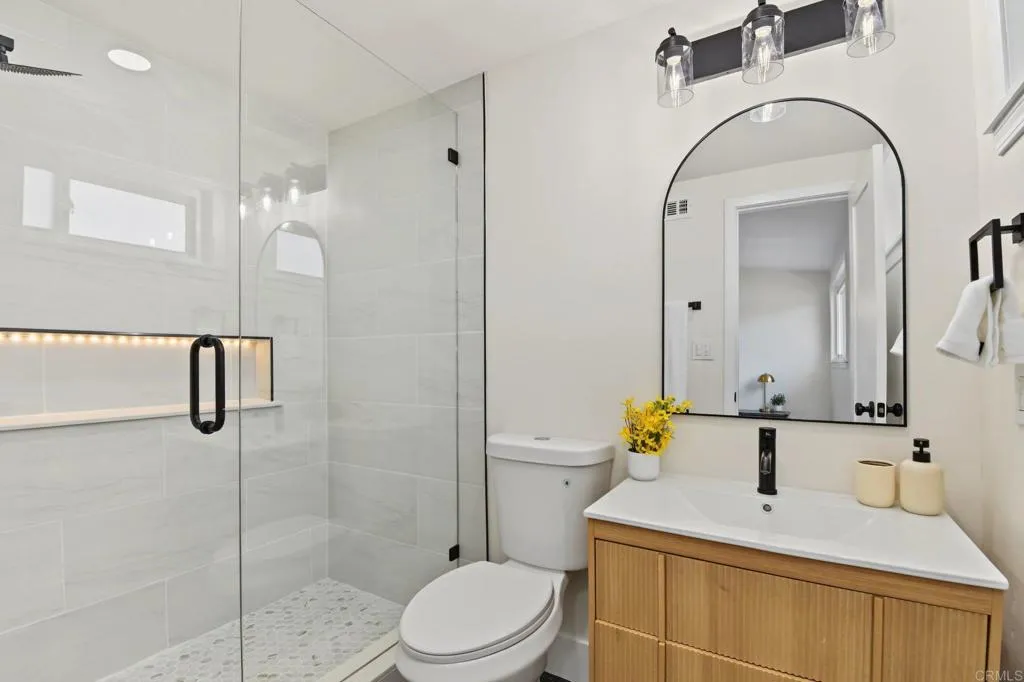 https://cdn.realtyfeed.com/cdn/127/307079834/4b80336f2313cf41139c2e98f57d2826.webp
