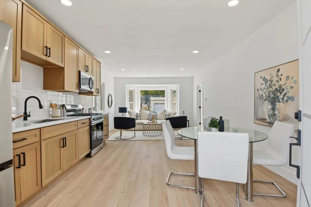 https://cdn.realtyfeed.com/cdn/127/307079834/7226f240429da032bae5cfd70549af80.webp