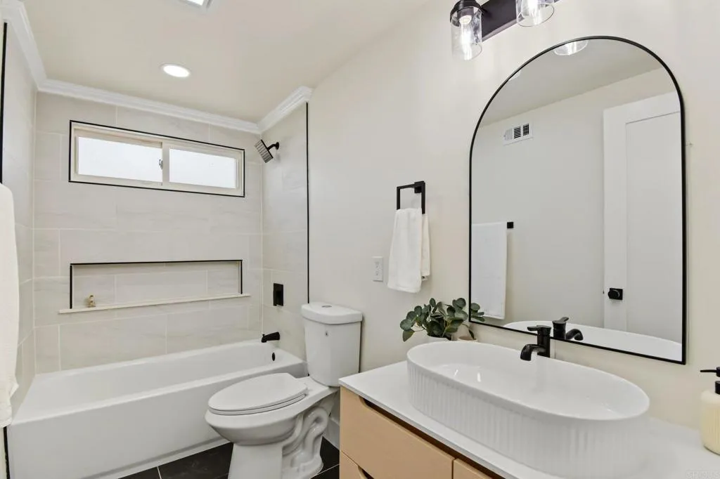 https://cdn.realtyfeed.com/cdn/127/307079834/d069e6f4c83a1799afcde442a582562a.webp