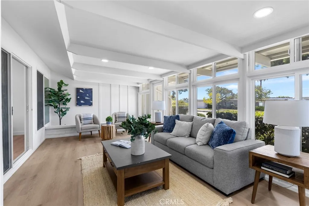 https://cdn.realtyfeed.com/cdn/127/307079848/1cd6274c8265adf2d2a068a729a4e147.webp