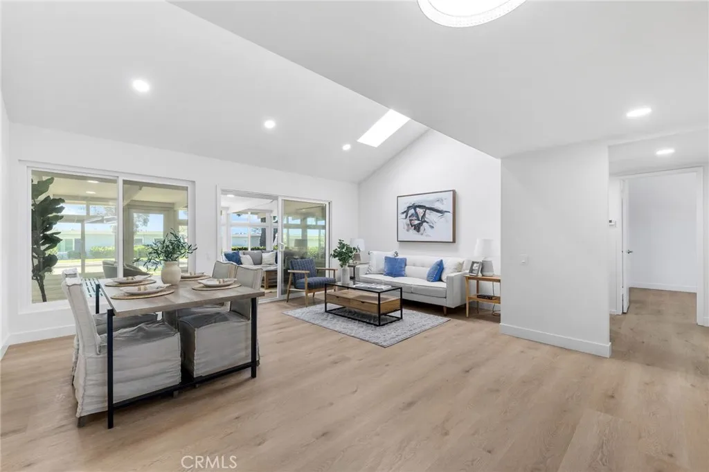 https://cdn.realtyfeed.com/cdn/127/307079848/b178e991f7d487b2b6ce1b662549dfab.webp