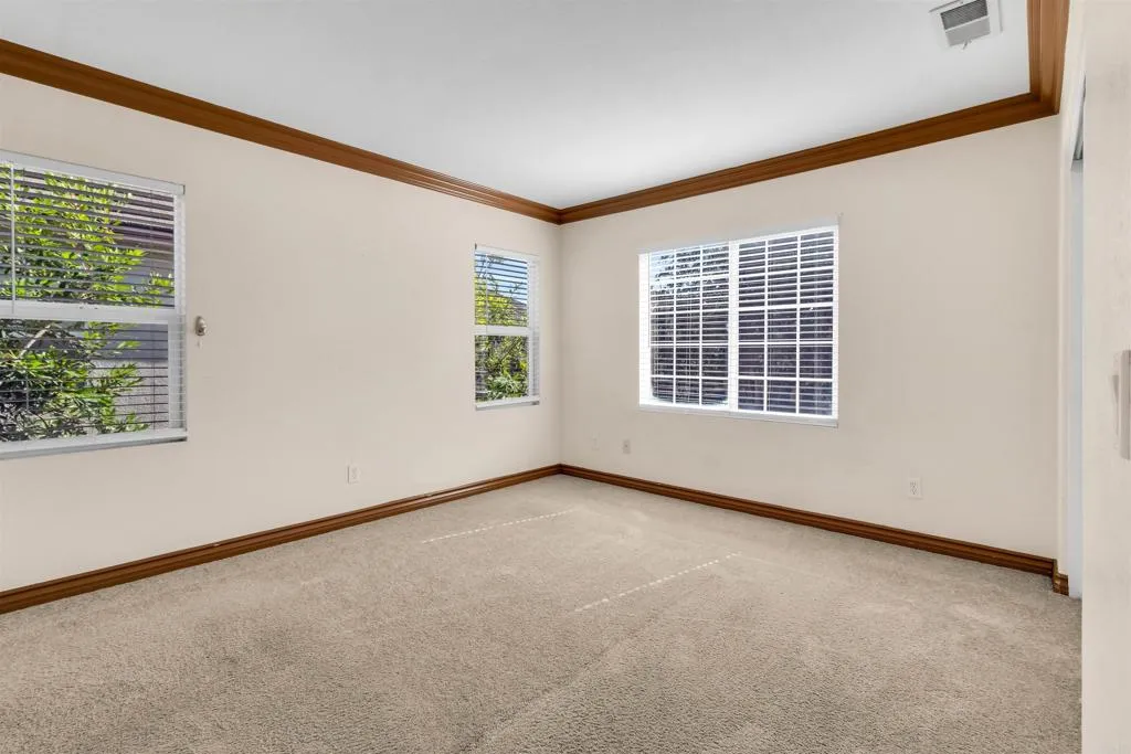 https://cdn.realtyfeed.com/cdn/127/307079851/4197b44996f27ce73b0685496d2fb930.webp