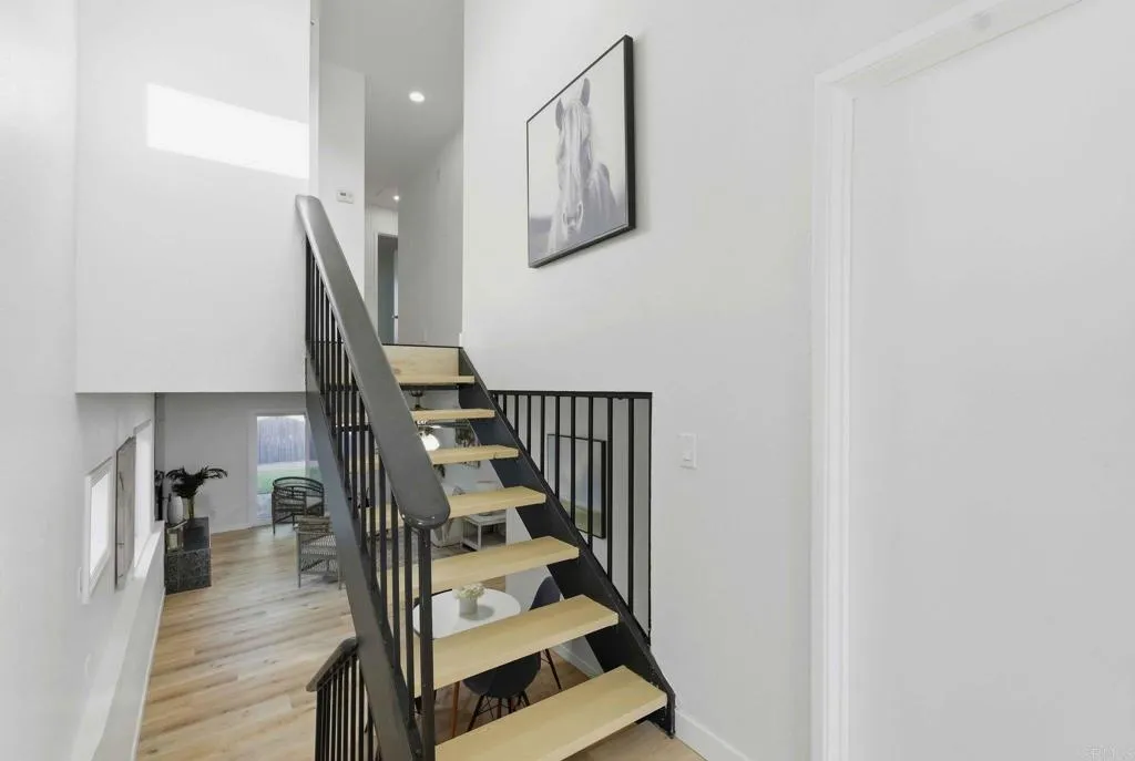 https://cdn.realtyfeed.com/cdn/127/307079852/8c59bf0c5becda4b83059395849ef164.webp