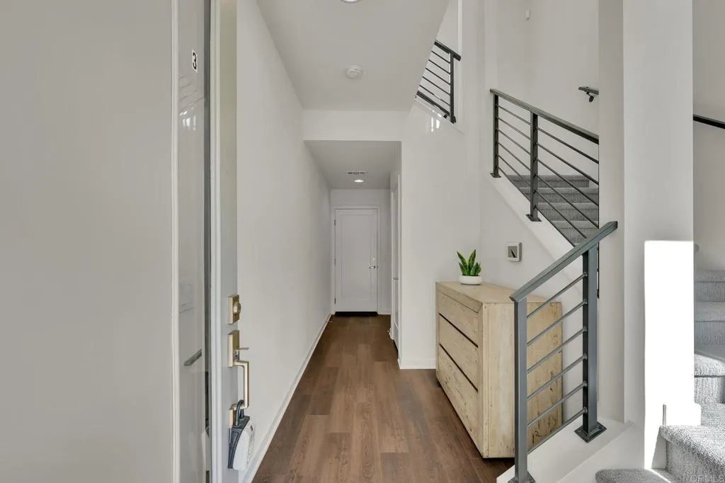 https://cdn.realtyfeed.com/cdn/127/307080300/1d3b2e255367e6be2b3e5cc11be26ab3.webp