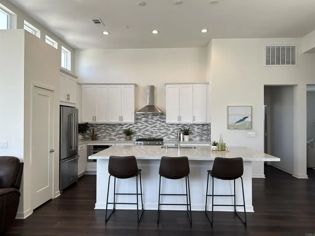 2058 Quartet Loop Unit 3, Chula Vista, CA 91915 - Photo 5 of 23, Chula Vista, CA
