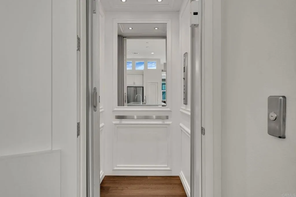 https://cdn.realtyfeed.com/cdn/127/307080300/cdbe3942adc65a7baec8d29e858574e3.webp