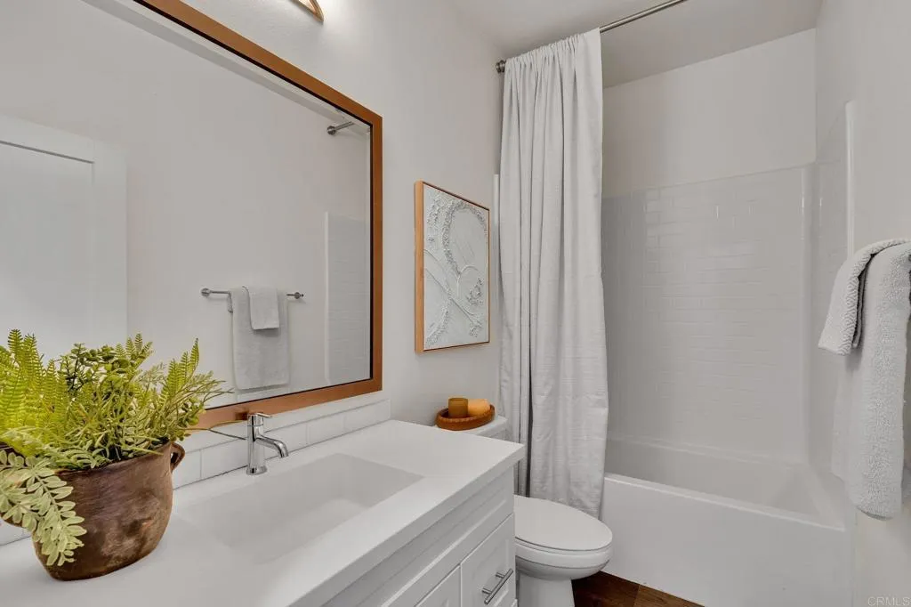https://cdn.realtyfeed.com/cdn/127/307080300/eb968547db1672019789a3d31341eec3.webp