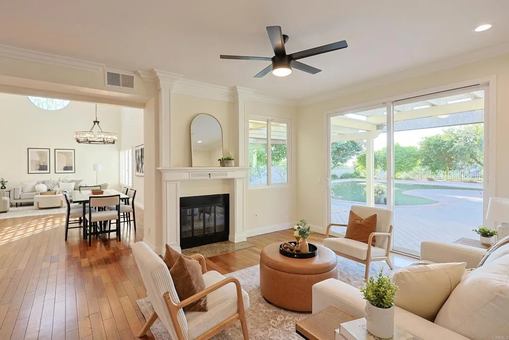 https://cdn.realtyfeed.com/cdn/127/307080304/15ef81b253cfd73c96bc6087a39586c5.webp