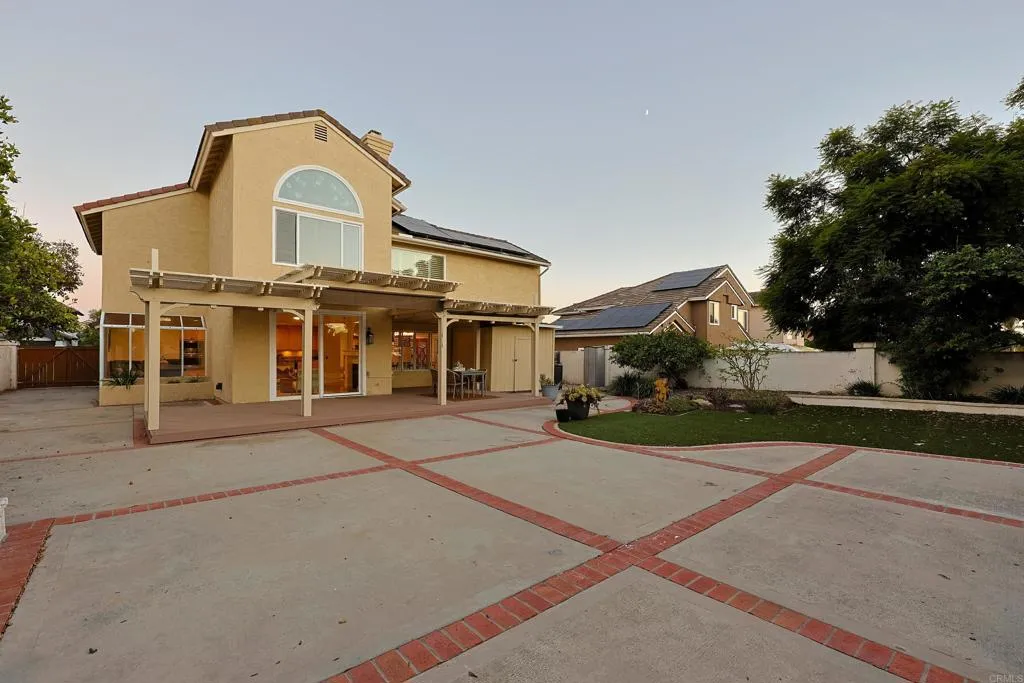 https://cdn.realtyfeed.com/cdn/127/307080304/2c3bdac8f941a4a3ddb1a622ea7793fd.webp