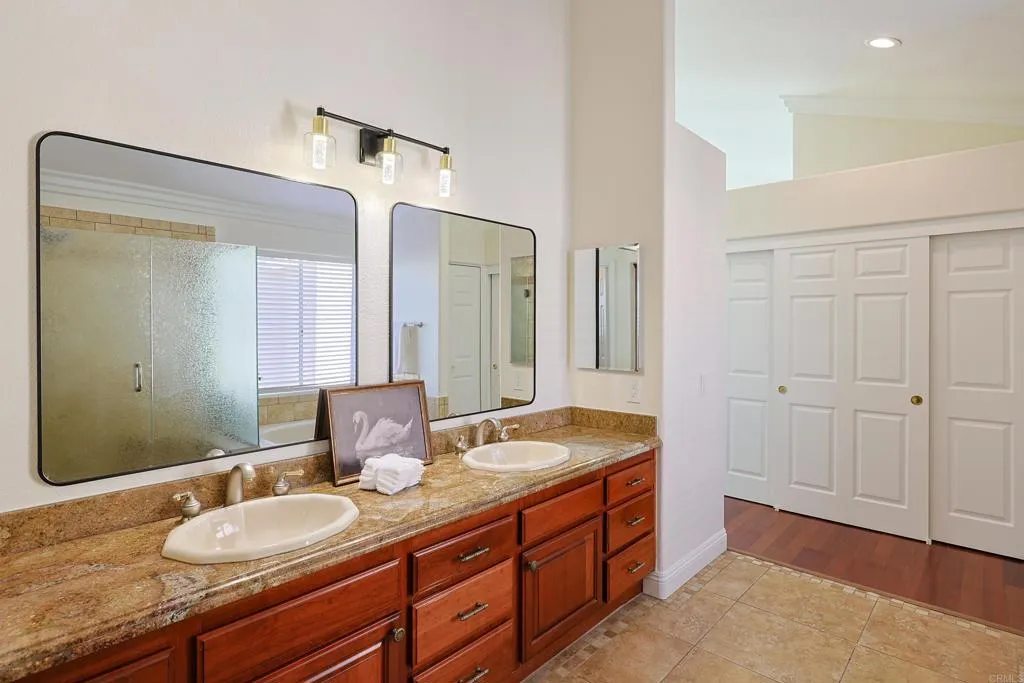 https://cdn.realtyfeed.com/cdn/127/307080304/8b6ea844760f5c3cad29d5b80d4c17ea.webp