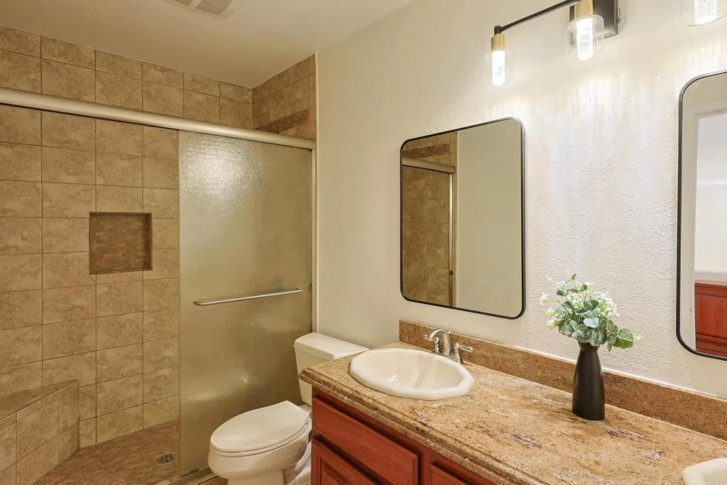 https://cdn.realtyfeed.com/cdn/127/307080304/a8068c63aaefe34b37e4ab1c47b2ad1f.webp