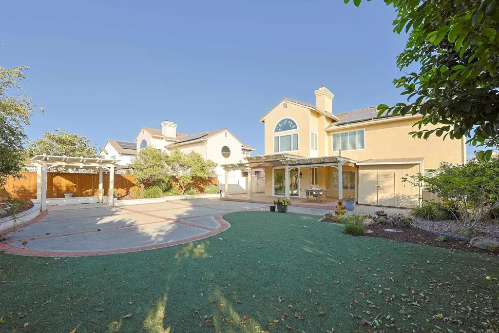https://cdn.realtyfeed.com/cdn/127/307080304/ed1c7310a6461e95a309bd1601e05a15.webp
