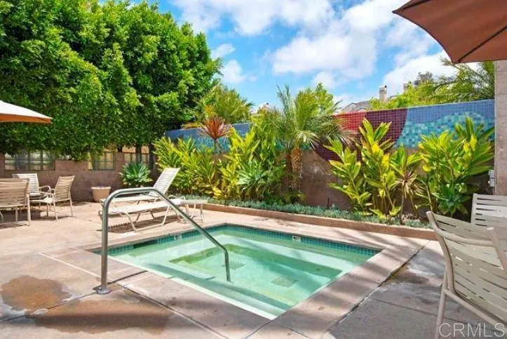 https://cdn.realtyfeed.com/cdn/127/307080306/3ba937945697c36ca13cfc787a3714c0.webp