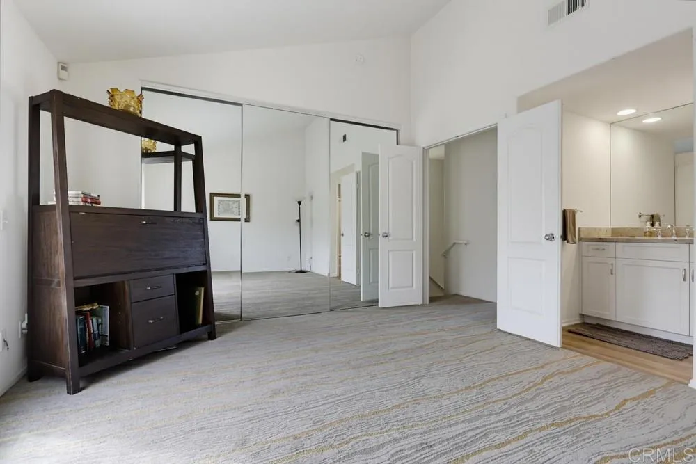 https://cdn.realtyfeed.com/cdn/127/307080306/ce76780201cd9276bf08ec87ac70b0ee.webp