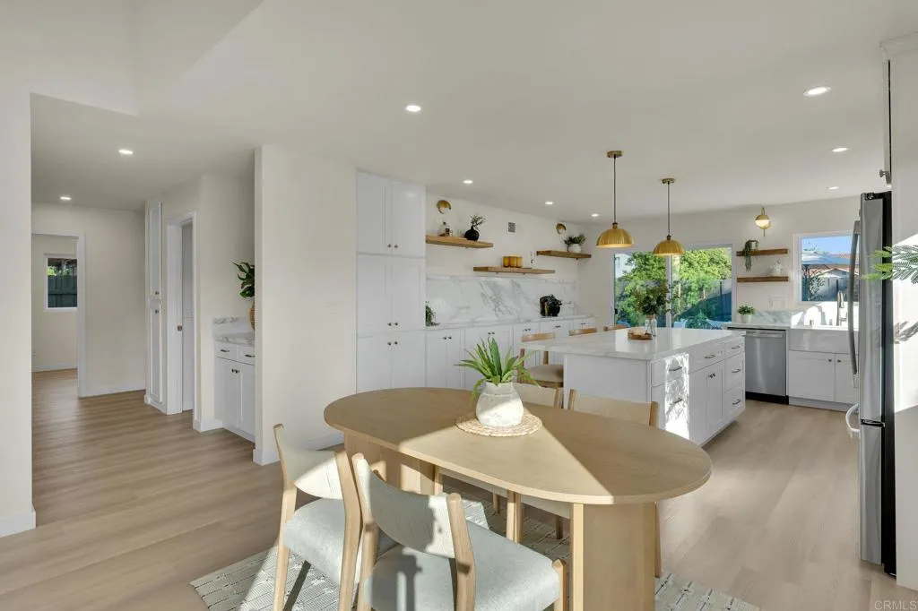 https://cdn.realtyfeed.com/cdn/127/307080310/8482e36c06c358b450692cc94d515324.webp