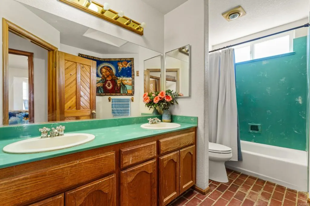 https://cdn.realtyfeed.com/cdn/127/307080322/f1b2006dbed90be27bcc9cdf9c34a799.webp