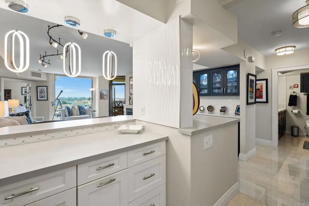 https://cdn.realtyfeed.com/cdn/127/307080325/276726d895df14aa00823b414fdf33e1.webp