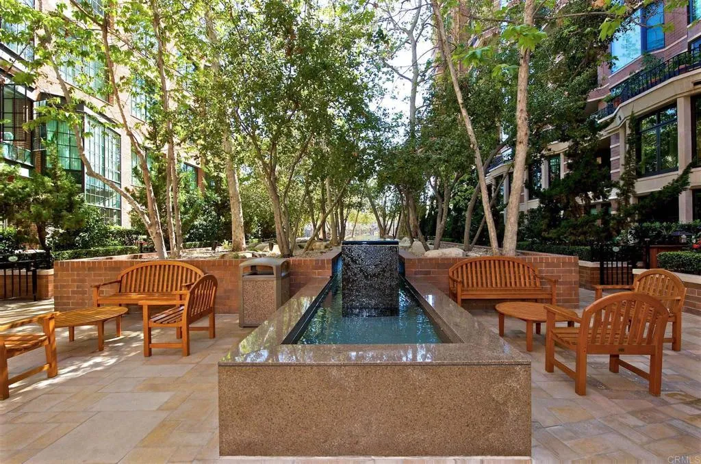 https://cdn.realtyfeed.com/cdn/127/307080325/3b8c5f3aeeb7f9cc490c508d29f12802.webp