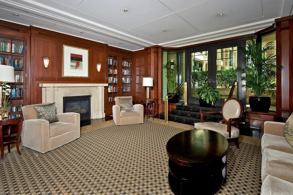 https://cdn.realtyfeed.com/cdn/127/307080325/c28f0e758db14e9792b4e82a6ca3e1f9.webp