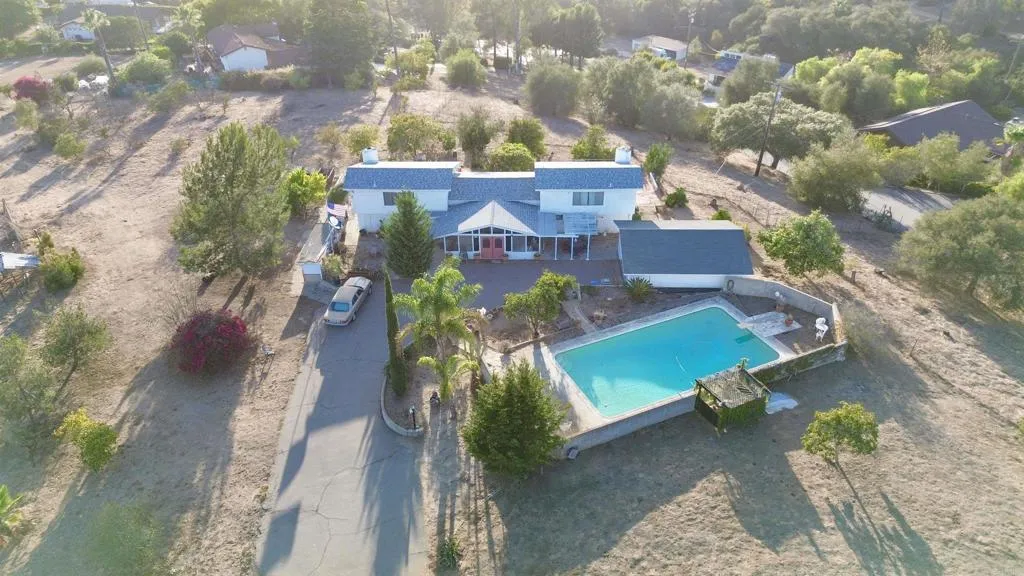 1701 Acacia Lane, Fallbrook, CA 92028 - Photo 3 of 44, Fallbrook, CA