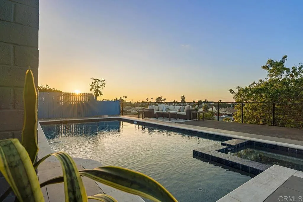 https://cdn.realtyfeed.com/cdn/127/307080331/4b98f1657b2ab0a75a43917fa32e49a5.webp