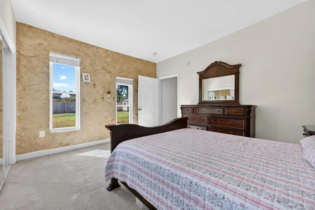 https://cdn.realtyfeed.com/cdn/127/307080332/56b5cc305d0ad5eec8a2411dbf4e2bb4.webp