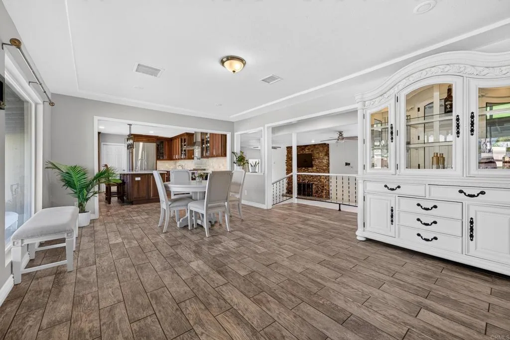 https://cdn.realtyfeed.com/cdn/127/307080332/e09fc310a9a678eb629cac8b3960b85d.webp