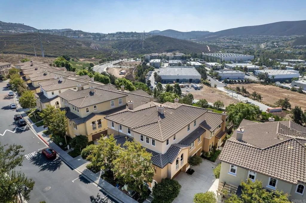 https://cdn.realtyfeed.com/cdn/127/307080336/be3c3e5d372878c5e2d78d0b2e9b0bb4.webp