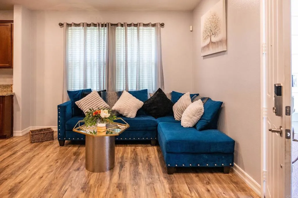 https://cdn.realtyfeed.com/cdn/127/307080339/17539bcfe257aef5f3dbca94aca5dc3f.webp