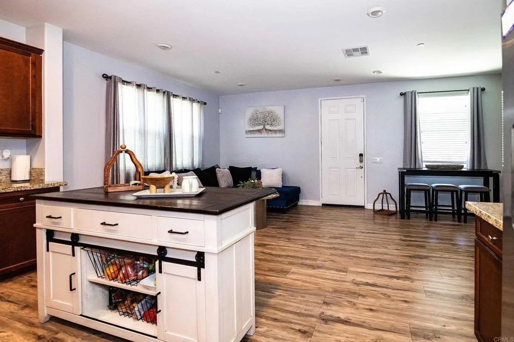https://cdn.realtyfeed.com/cdn/127/307080339/30234b5933ea5c4d055c4aad0ca6947d.webp
