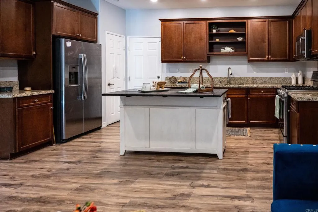 https://cdn.realtyfeed.com/cdn/127/307080339/5205ca07298867a18c0535cddfe0dd54.webp