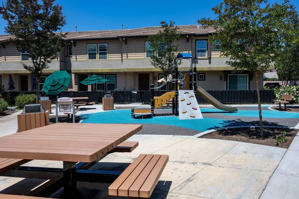 https://cdn.realtyfeed.com/cdn/127/307080339/b68248c6a6ac08e8186777f63b1d25b1.webp