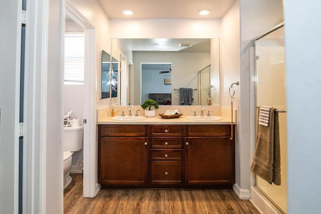 https://cdn.realtyfeed.com/cdn/127/307080339/d93ceb005faa68b40323393580b599df.webp