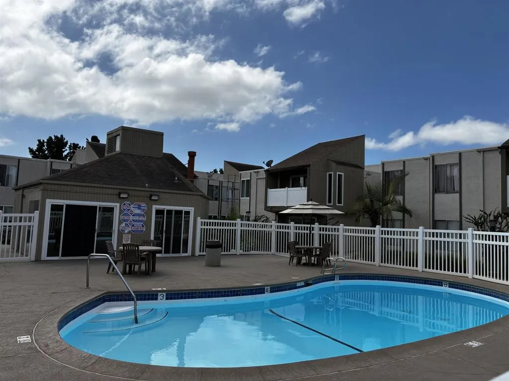 https://cdn.realtyfeed.com/cdn/127/307080340/7aeae088625a74389ab30fc197532076.webp