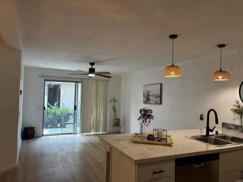 https://cdn.realtyfeed.com/cdn/127/307080340/ce46f00f3cf69bf4ff3445d122e0a094.webp