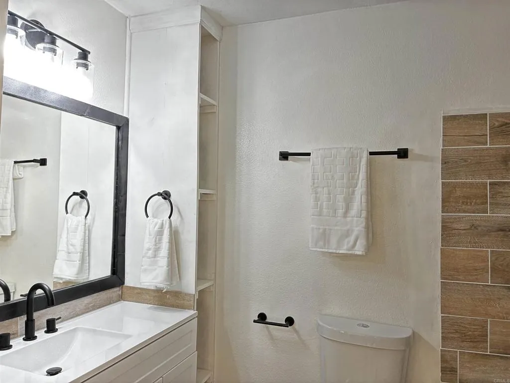 https://cdn.realtyfeed.com/cdn/127/307080340/fad2ad87faf110a509f0651bd01fb5ac.webp